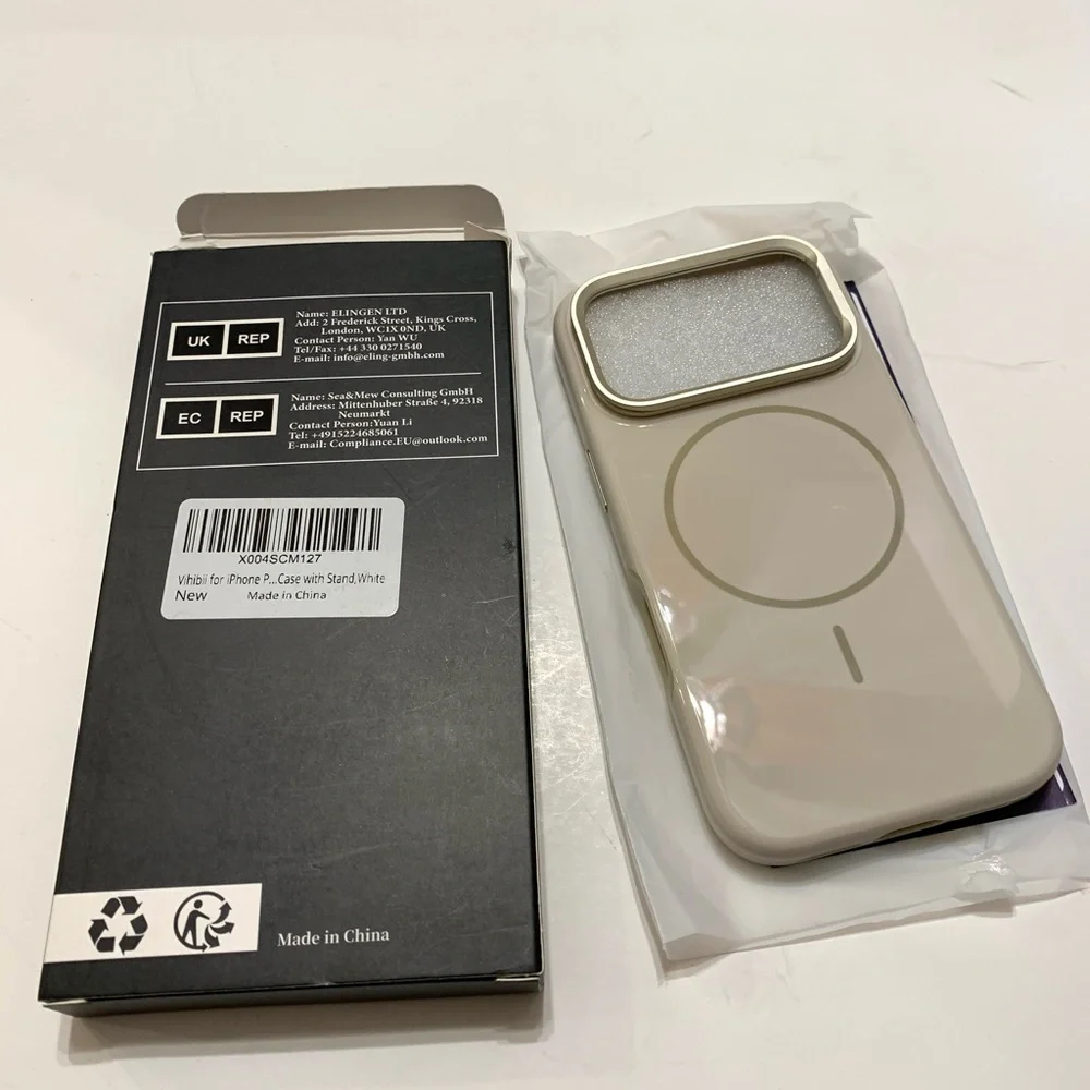 iPhone 17 Pro Case with With  Stand, White